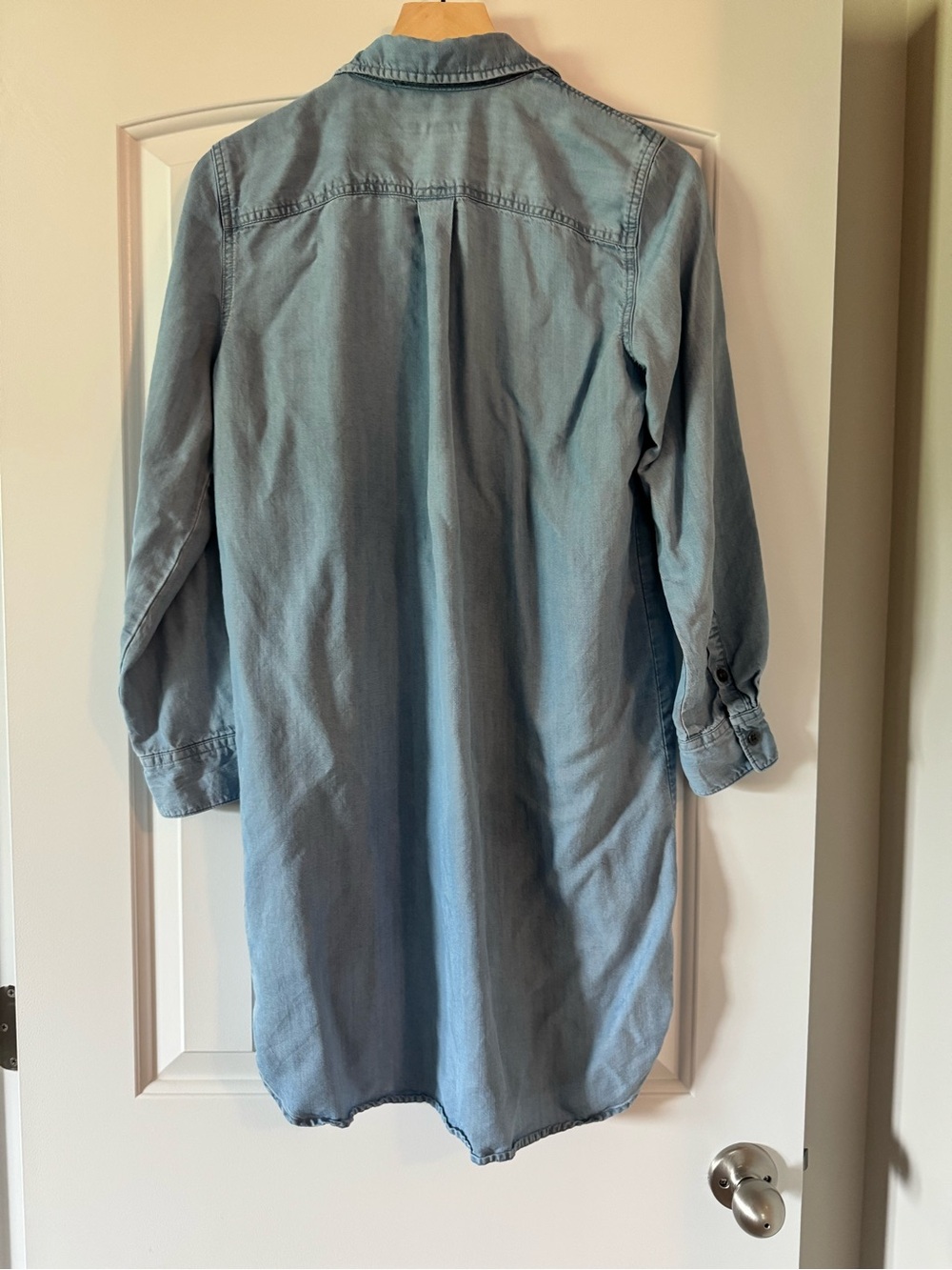 Chaps Lyocell Chambray Shirt Dress Medium Light Wash Denim Midi Dress - Picture 6 of 6